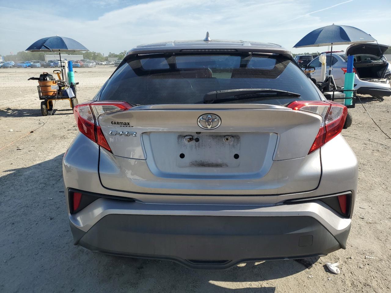 NMTKHMBX7JR052600 TOYOTA C-HR 2018