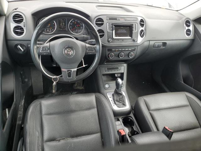  VOLKSWAGEN TIGUAN 2016 Granatowy