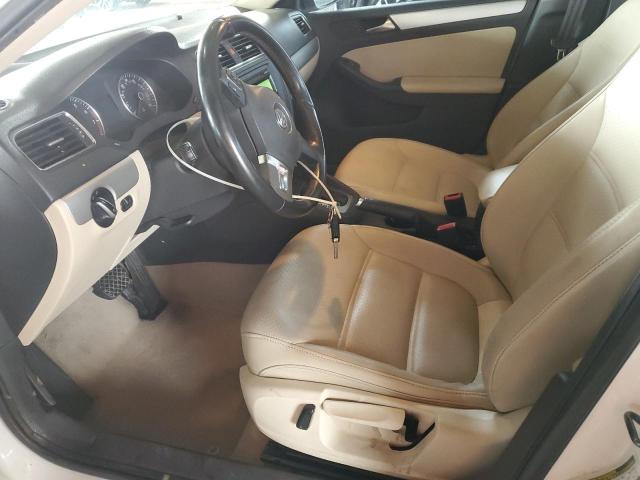 Седаны VOLKSWAGEN JETTA 2013 Белый