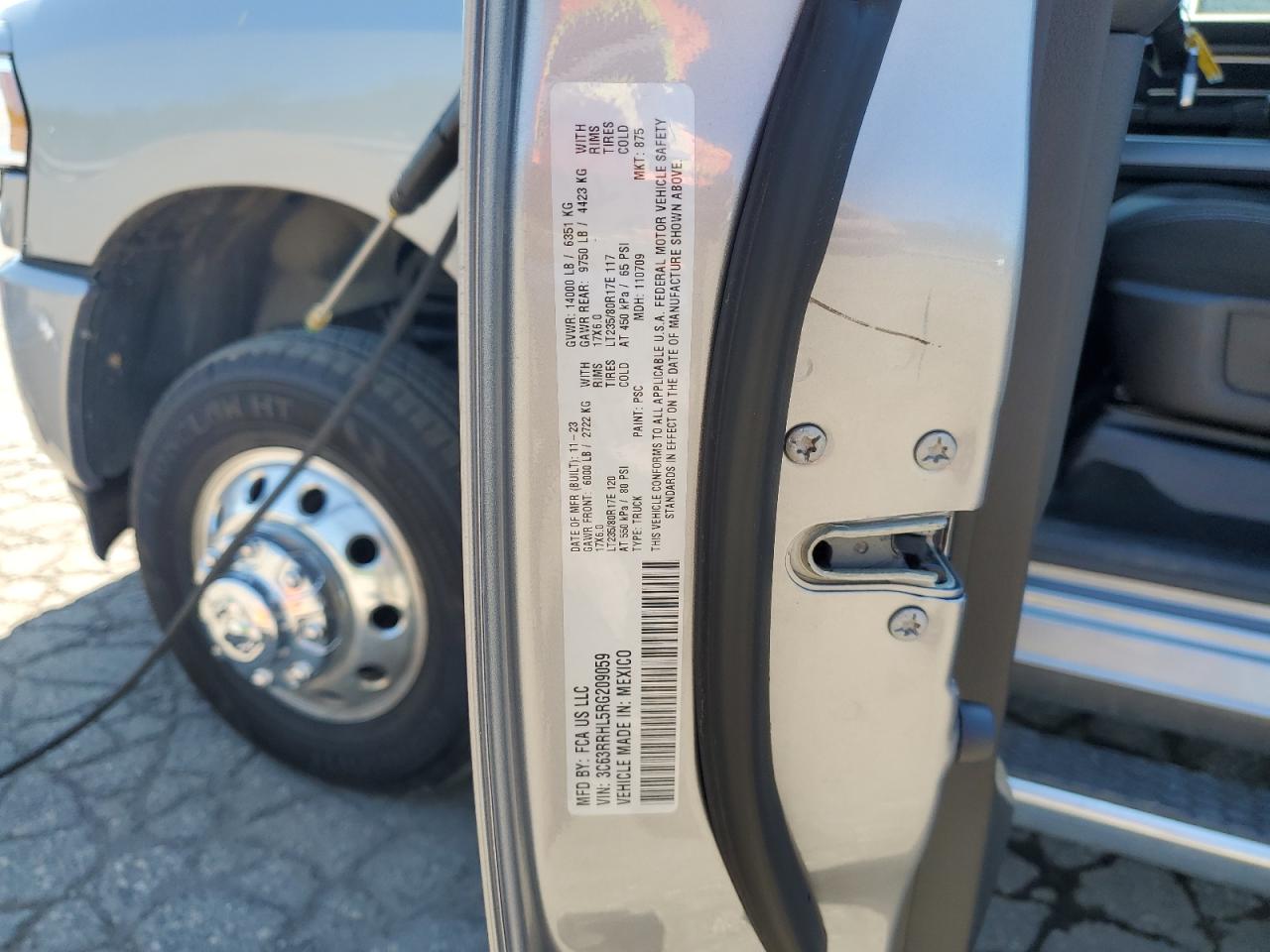 2024 Ram 3500 Big Horn VIN: 3C63RRHL5RG209059 Lot: 57232165