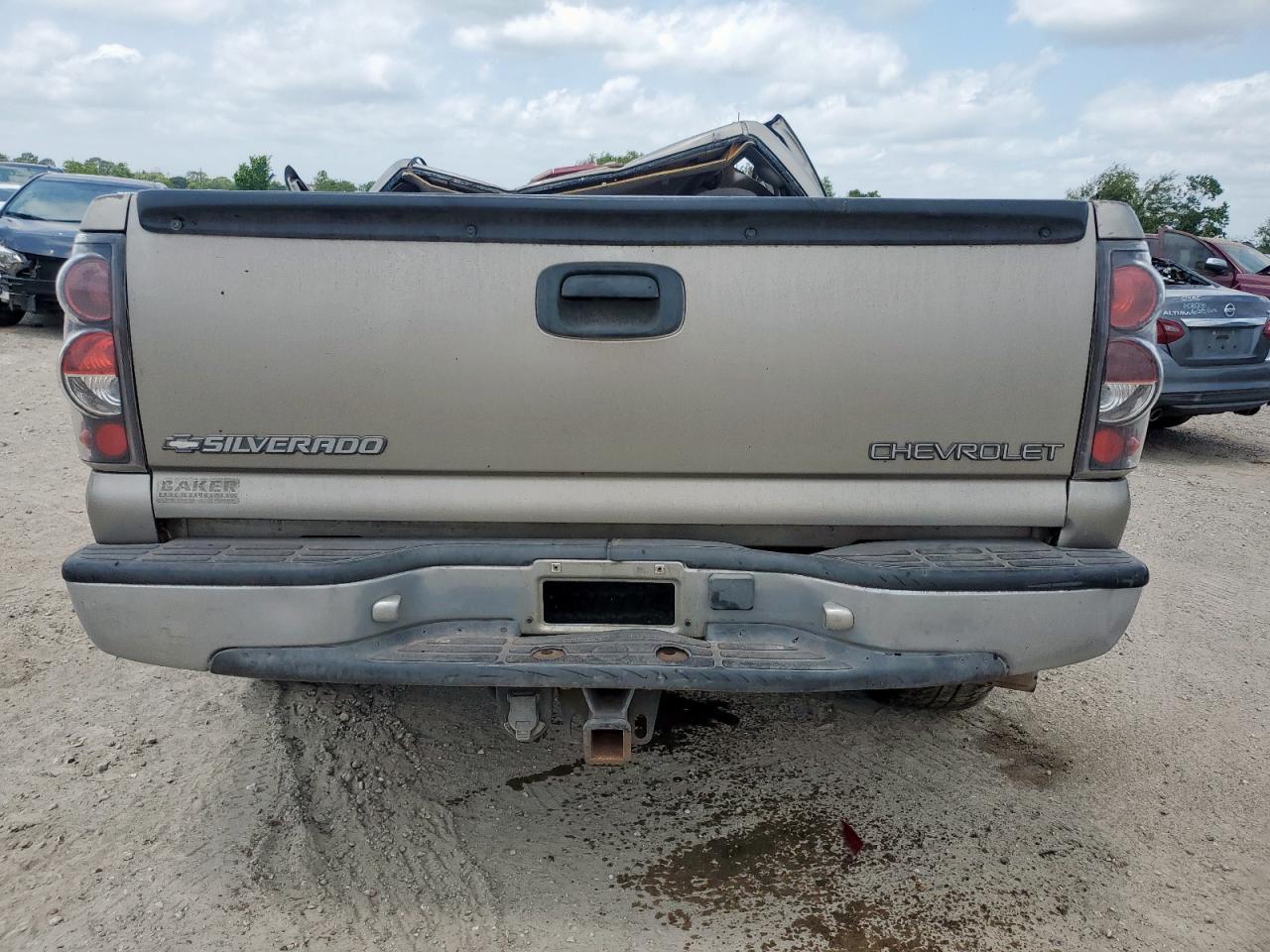 2000 Chevrolet Silverado C1500 VIN: 1GCEC19T7YZ116982 Lot: 57515295