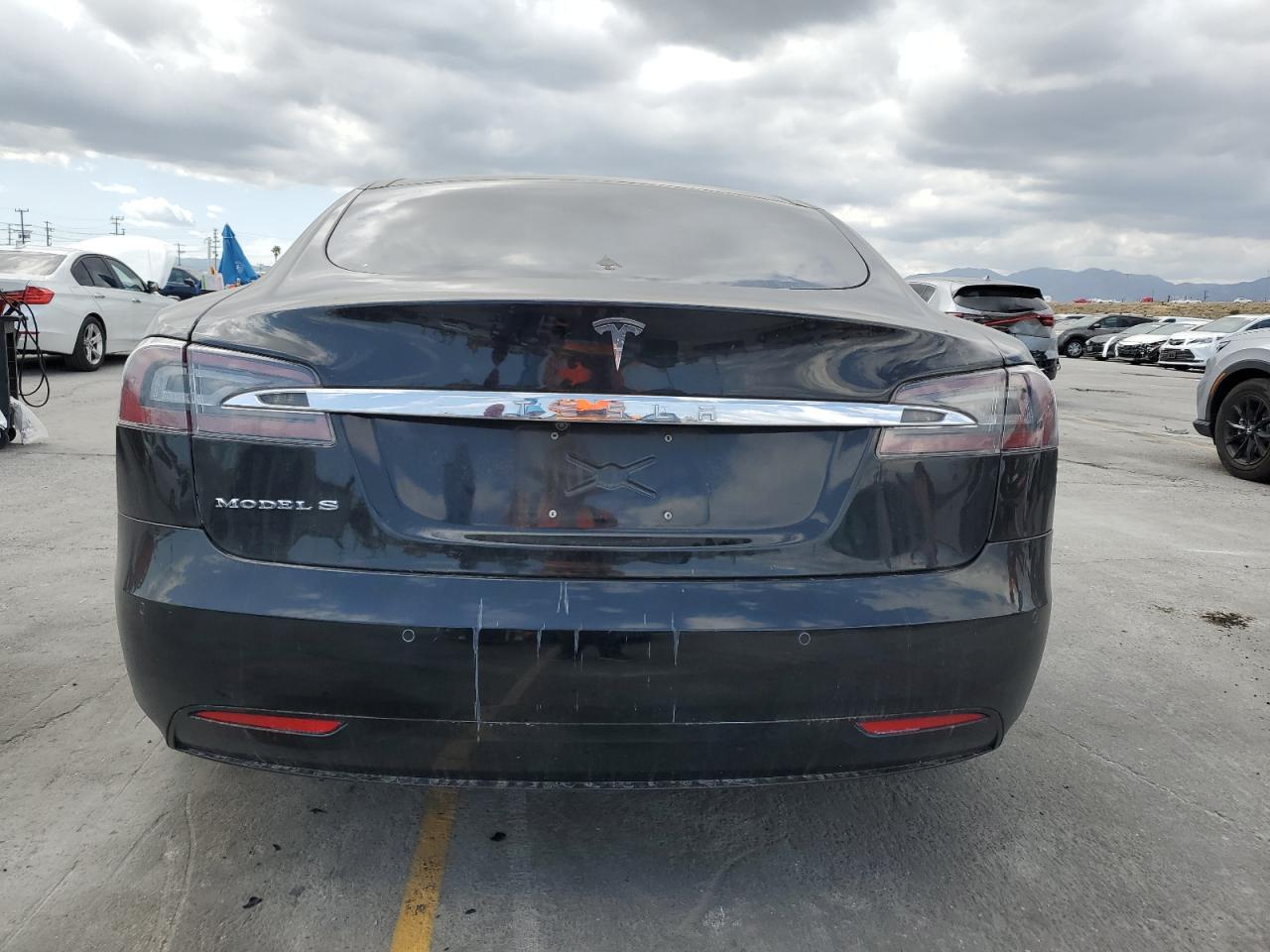 2016 Tesla Model S VIN: 5YJSA1E10GF156998 Lot: 56800735