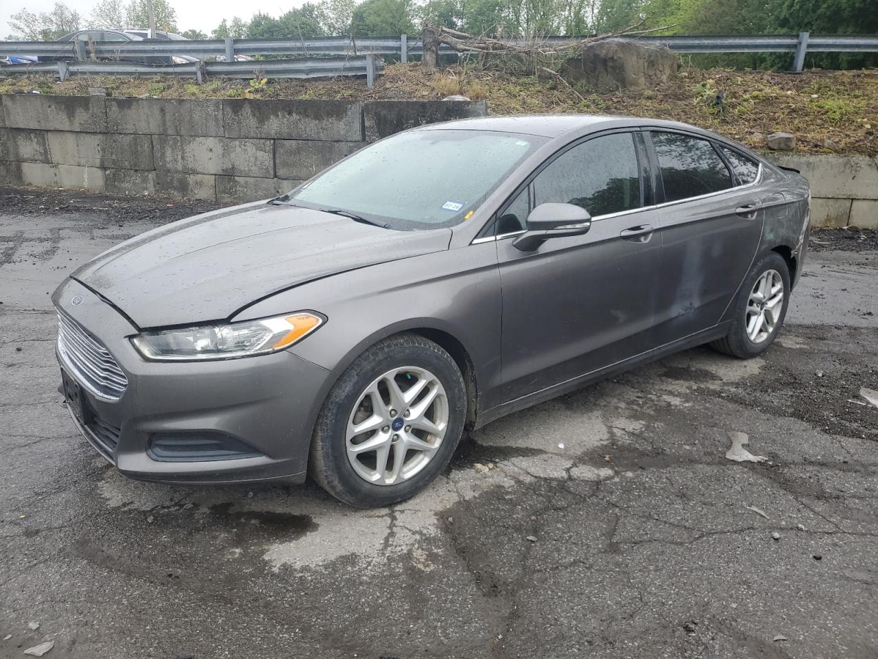 2013 Ford Fusion Se na sprzedaż w Marlboro, NY - Rear End