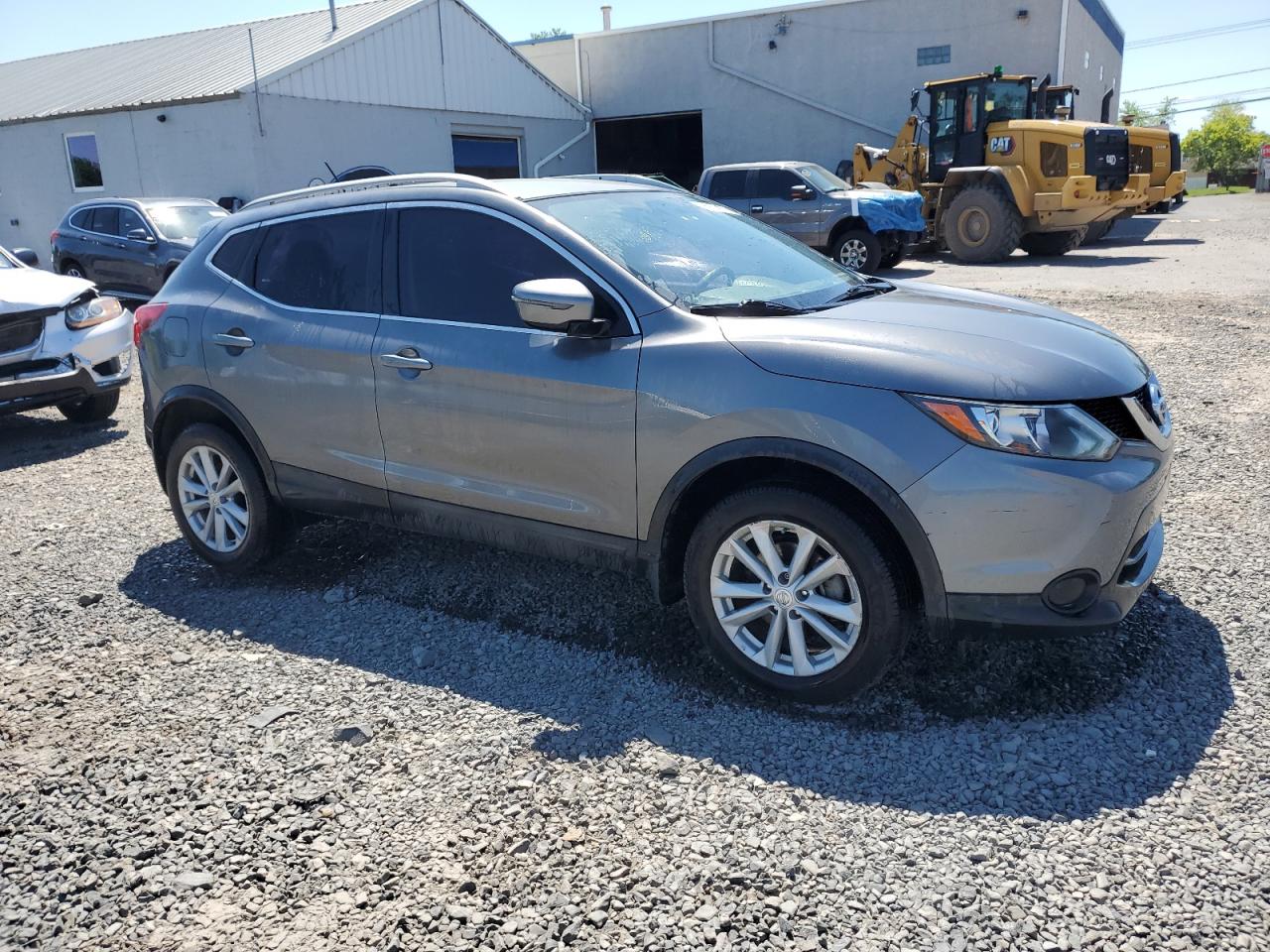 JN1BJ1CR9HW128285 NISSAN ROGUE 2017