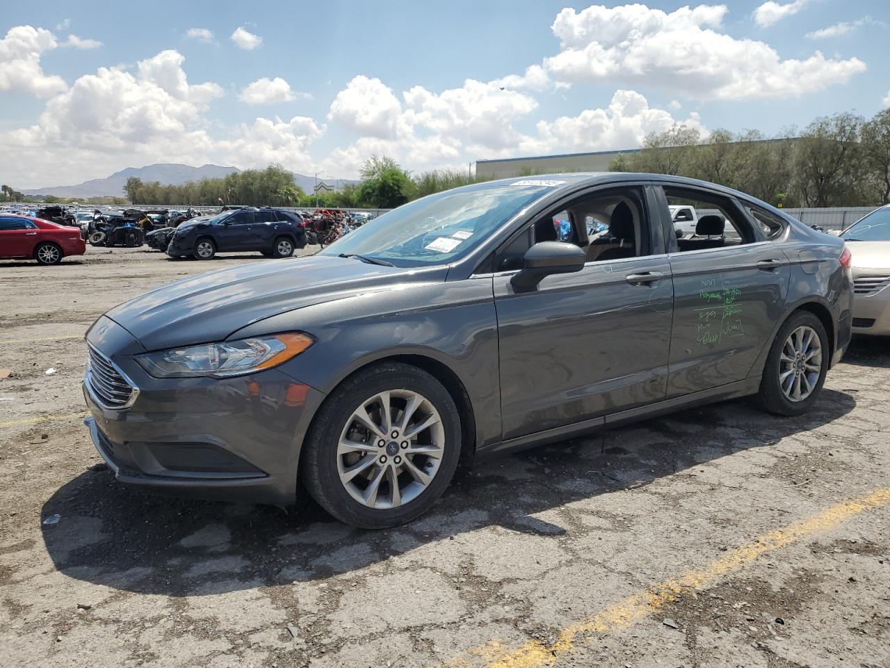 2017 Ford Fusion Se იყიდება Las Vegas-ში, NV - Vandalism