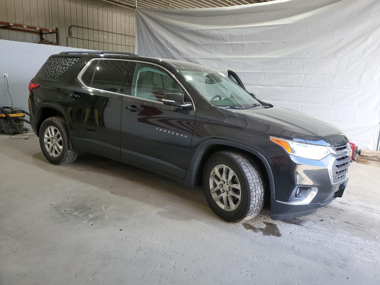 1GNEVGKW2LJ316975 CHEVROLET TRAVERSE 2020