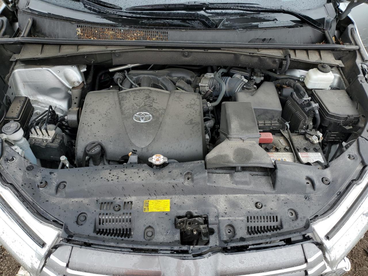 5TDJZRFH0KS959507 TOYOTA HIGHLANDER 2019