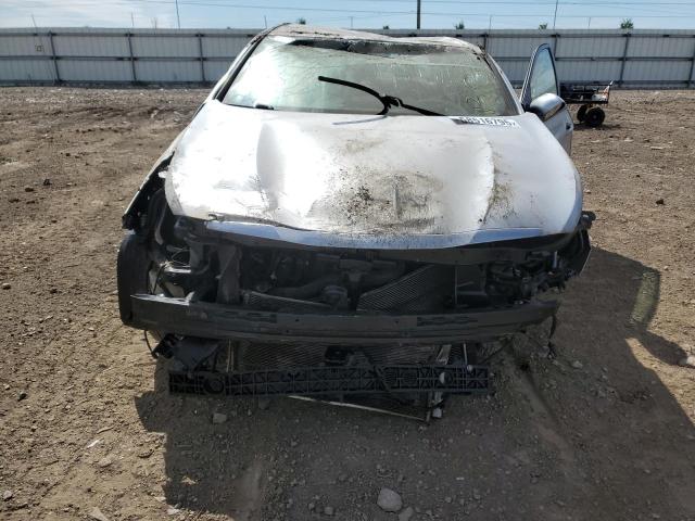  HYUNDAI SONATA 2013 Сріблястий