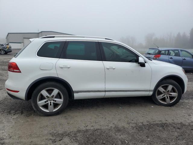 Parquets VOLKSWAGEN TOUAREG 2012 Biały