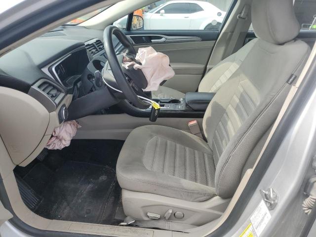  FORD FUSION 2018 Серебристый