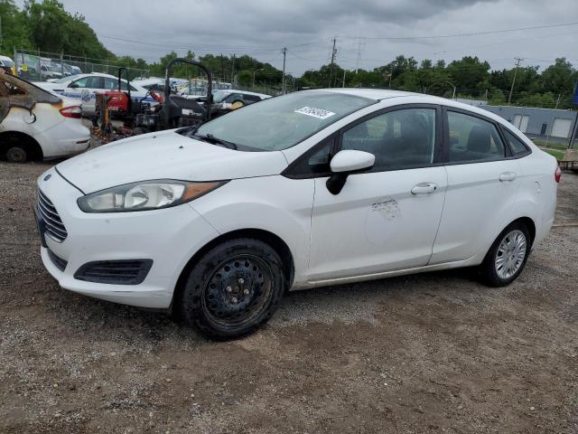 Седаны FORD FIESTA 2014 Белый