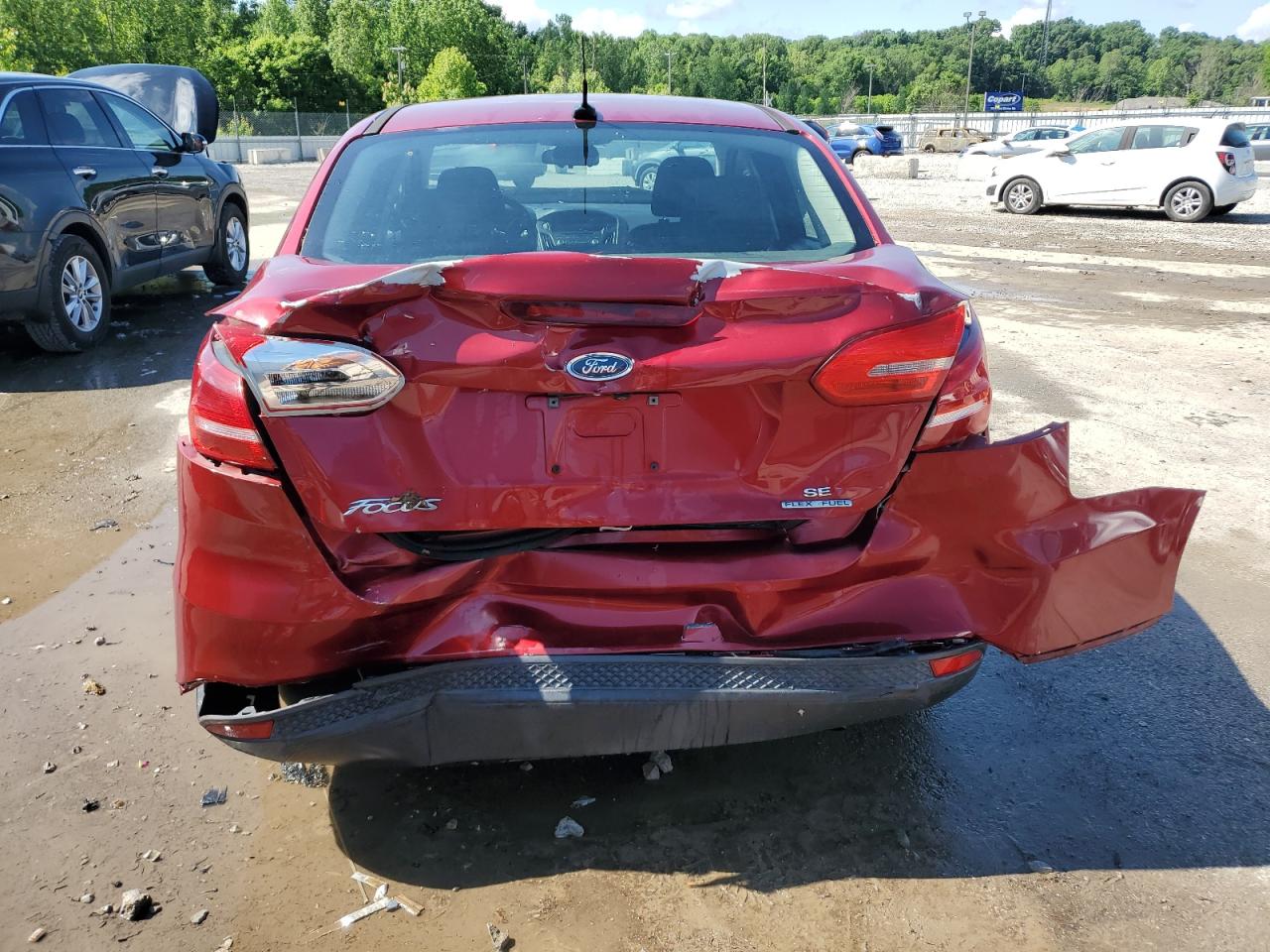 2015 Ford Focus Se VIN: 1FADP3F2XFL298173 Lot: 56975665