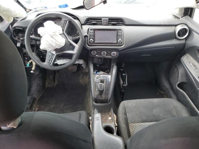  NISSAN VERSA 2021 Серебристый