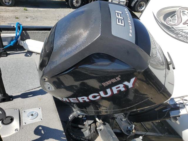 2011 TRACKER BOAT  
