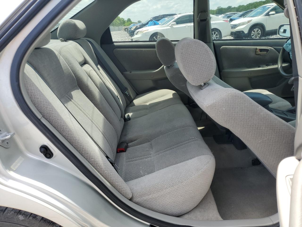 2000 Toyota Camry Ce VIN: 4T1BG22K4YU676823 Lot: 56666515
