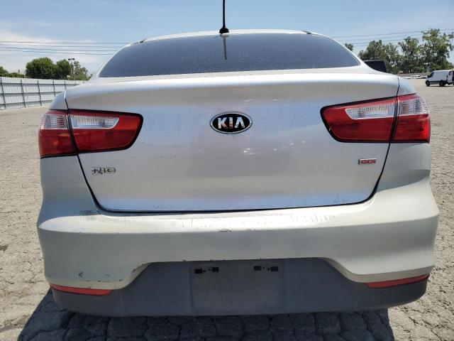 Sedans KIA RIO 2017 Srebrny