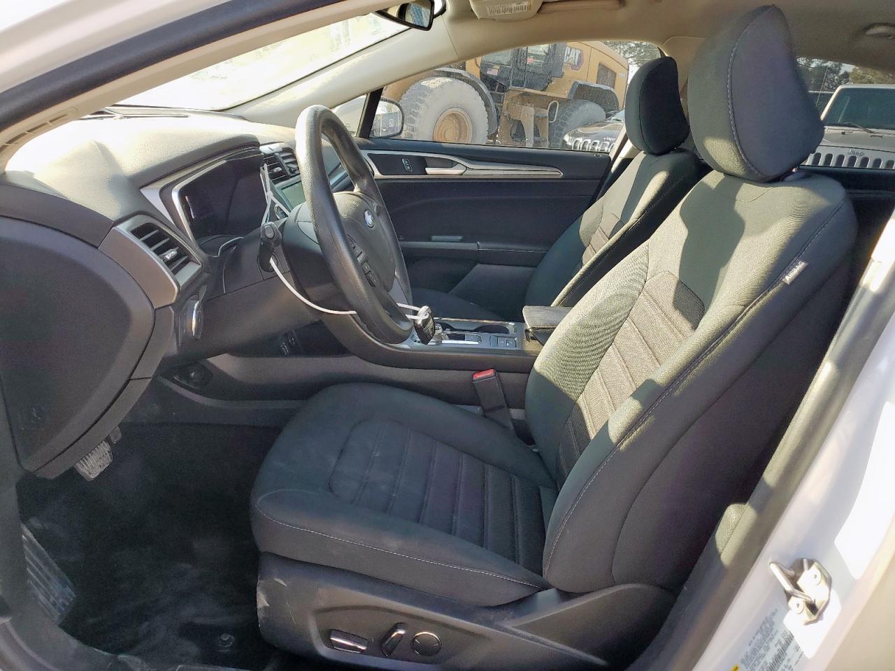 2020 Ford Fusion Se VIN: 3FA6P0LU0LR206210 Lot: 54023155