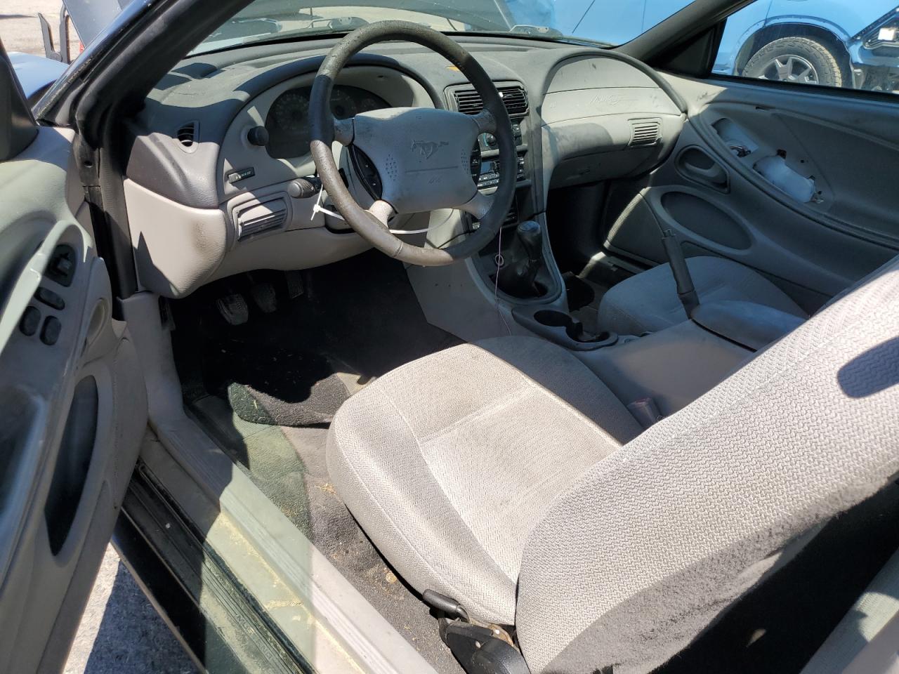 2000 Ford Mustang VIN: 1FAFP4045YF233922 Lot: 56036735