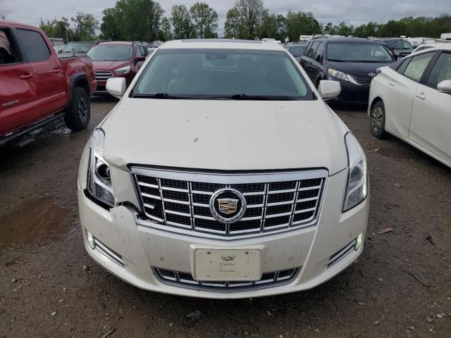  CADILLAC XTS 2013 Кремовый