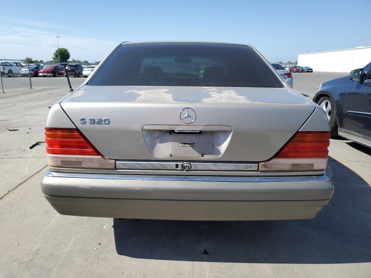 1995 Mercedes-Benz S 320 VIN: WDBGA33E5SA282877 Lot: 56253725