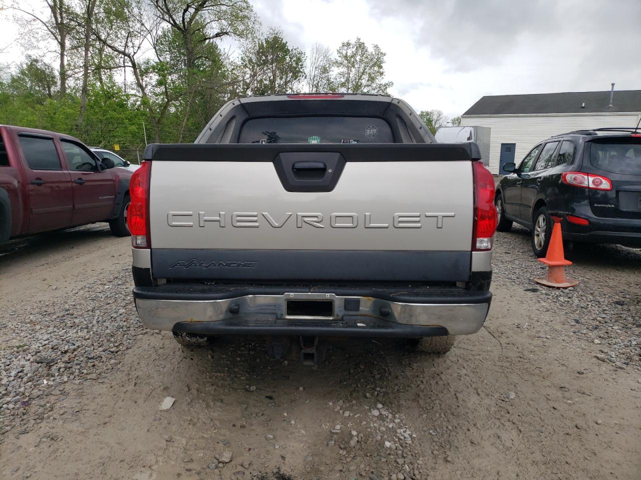 2005 Chevrolet Avalanche K1500 VIN: 3GNEK12Z25G223409 Lot: 56853345
