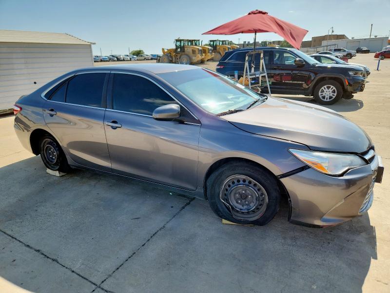  TOYOTA CAMRY 2017 Серый