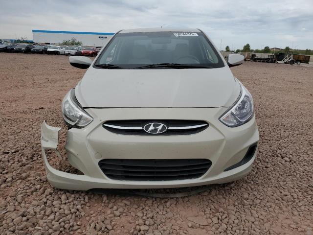  HYUNDAI ACCENT 2016 Белы