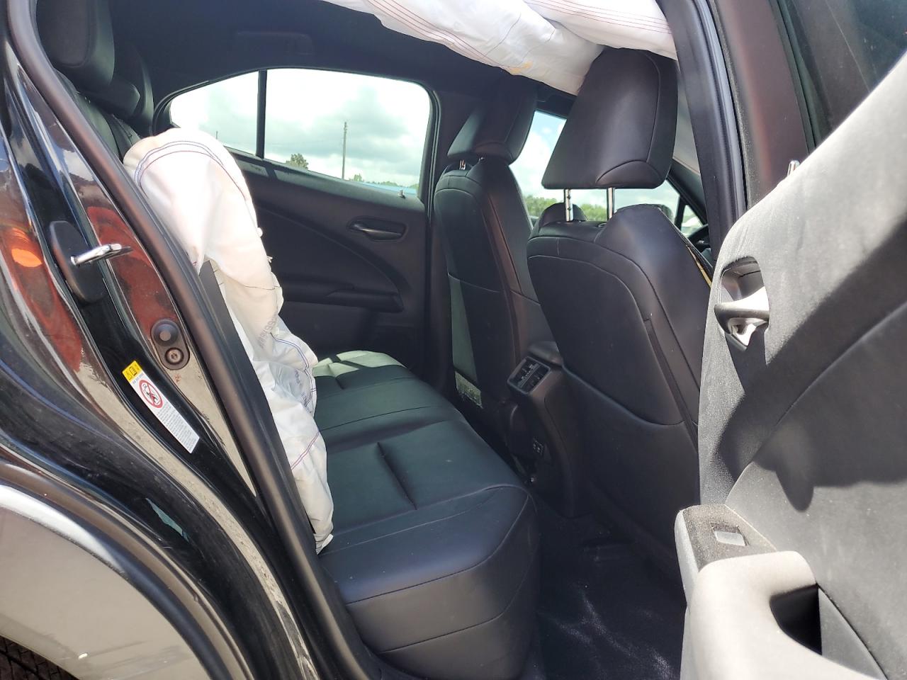 2019 Lexus Ux 200 VIN: JTHY3JBH3K2005427 Lot: 56240215