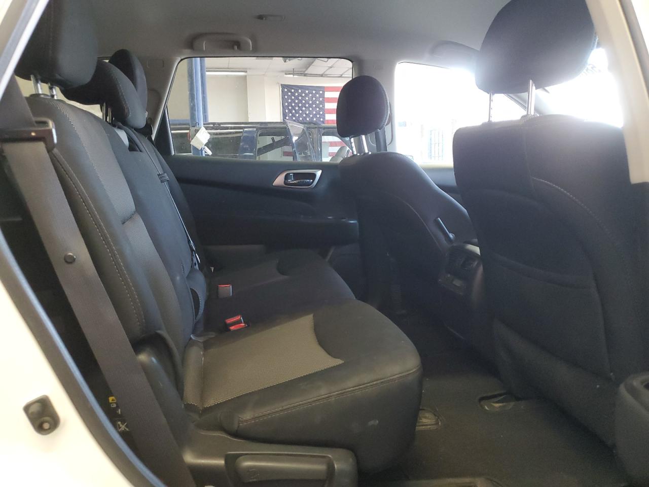 5N1DR2MM2HC697645 NISSAN PATHFINDER 2017