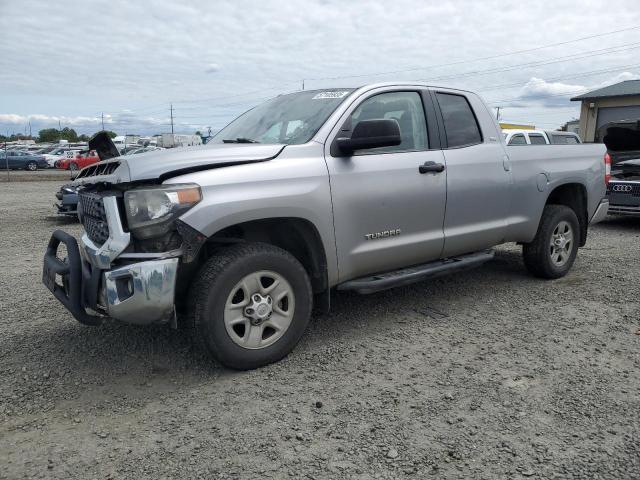  TOYOTA TUNDRA 2018 Сріблястий