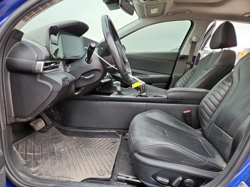  HYUNDAI ELANTRA 2023 Синий
