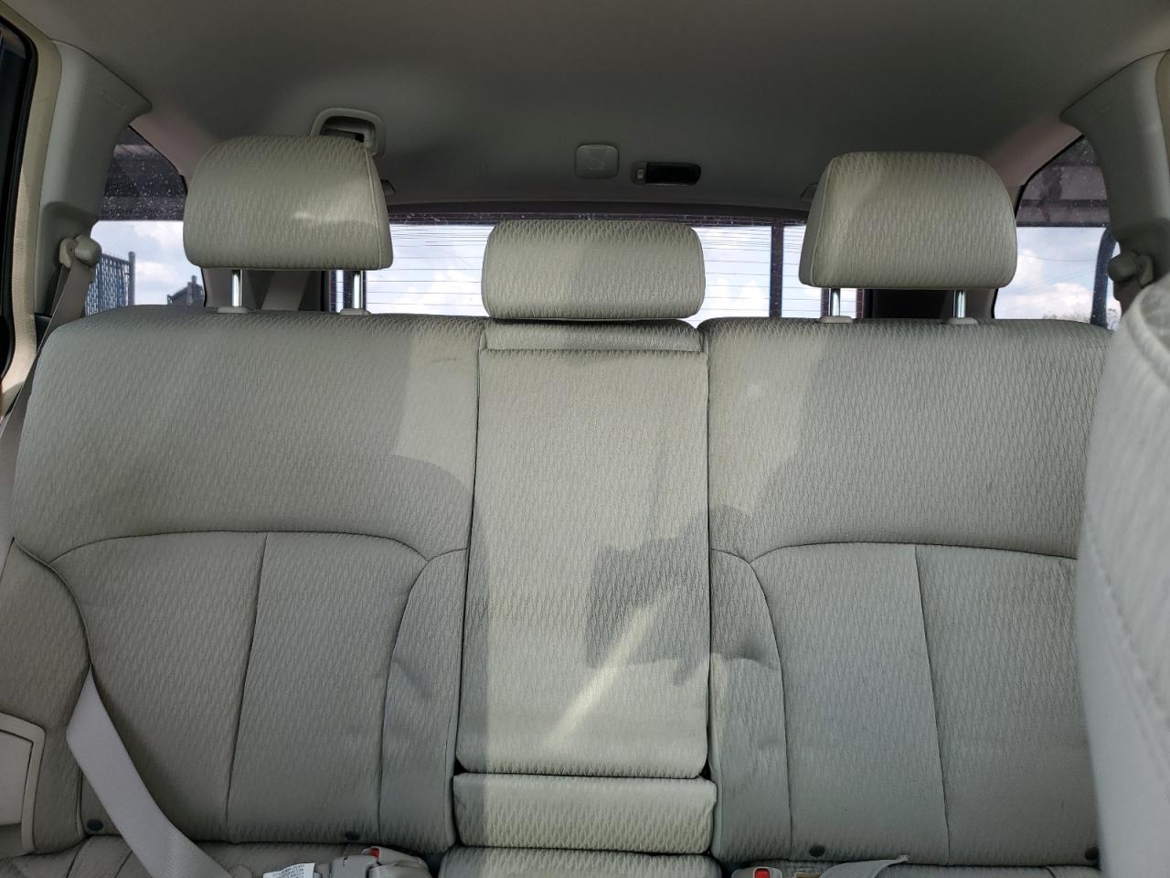 2011 Subaru Outback 2.5I VIN: 4S4BRBAC6B3312680 Lot: 58950495