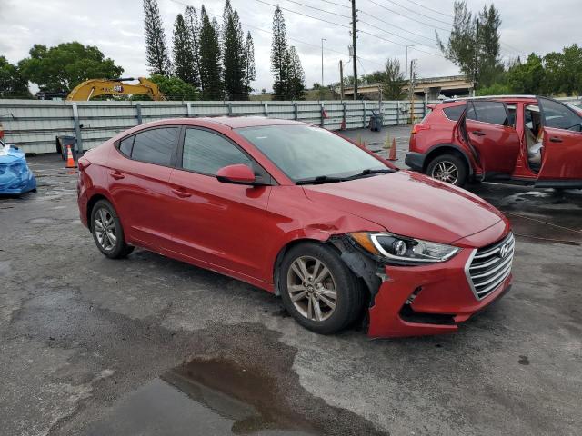  HYUNDAI ELANTRA 2017 Czerwony