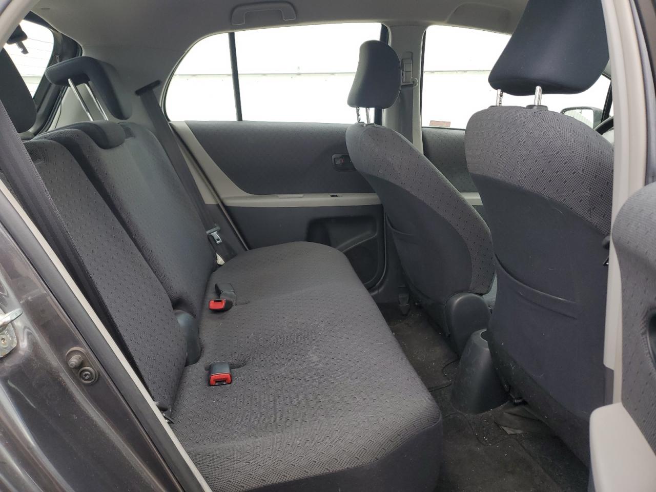 2009 Toyota Yaris VIN: JTDKT923495252586 Lot: 56750545