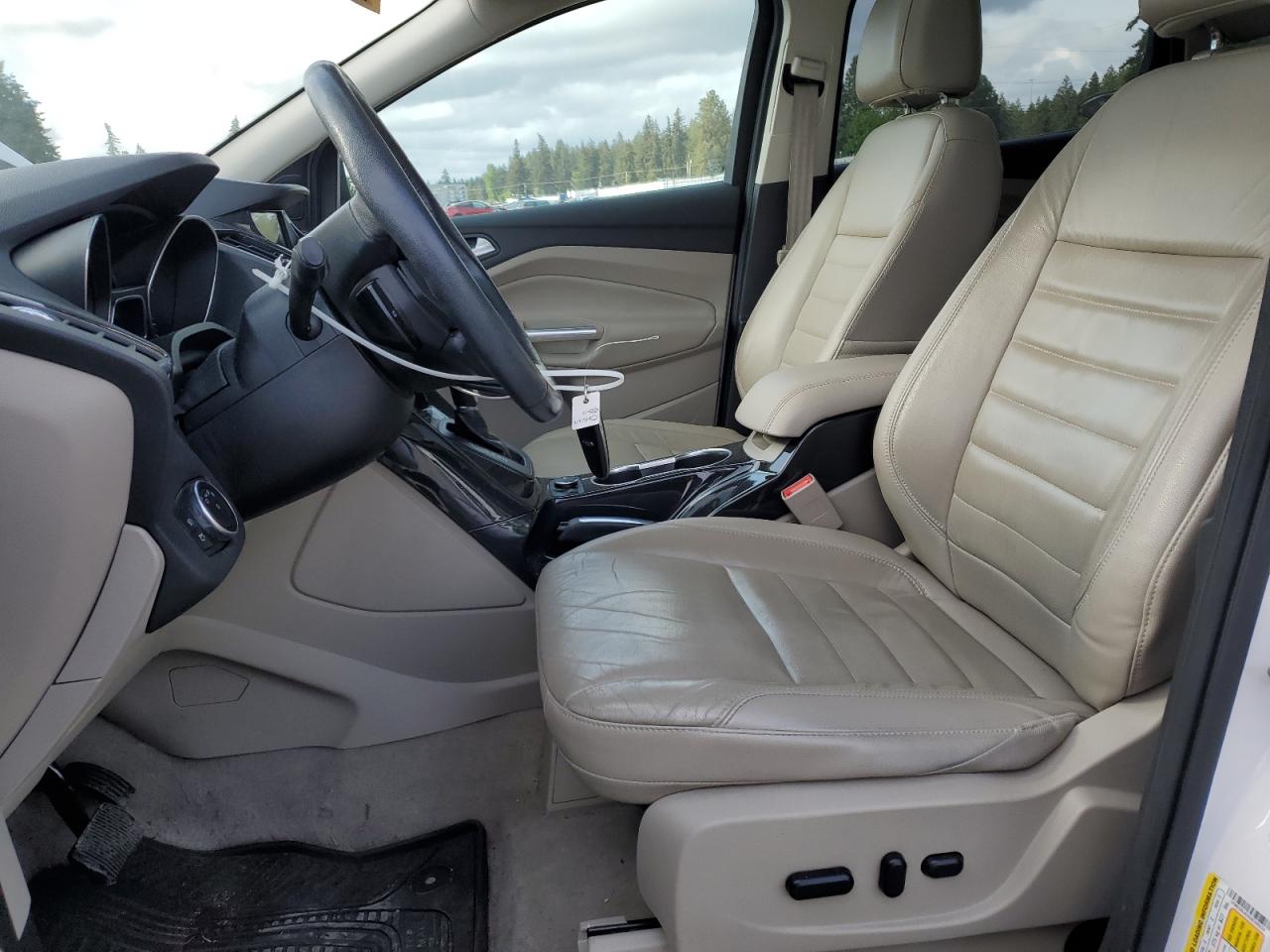 1FMCU9J93GUC00534 FORD ESCAPE 2016