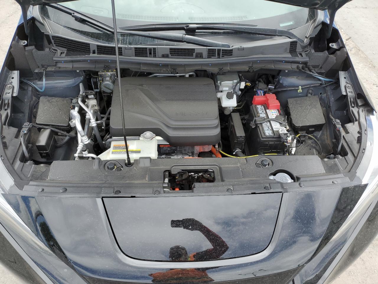 1N4CZ1CV7SC562274 NISSAN LEAF 2025