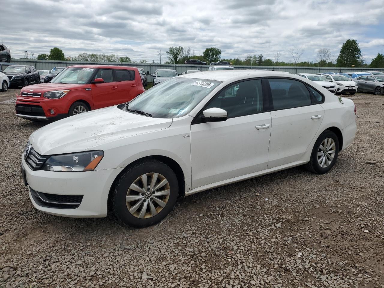 2015 Volkswagen Passat S за продажба в Central Square, NY - Rear End