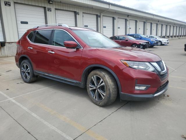  NISSAN ROGUE 2018 Красный