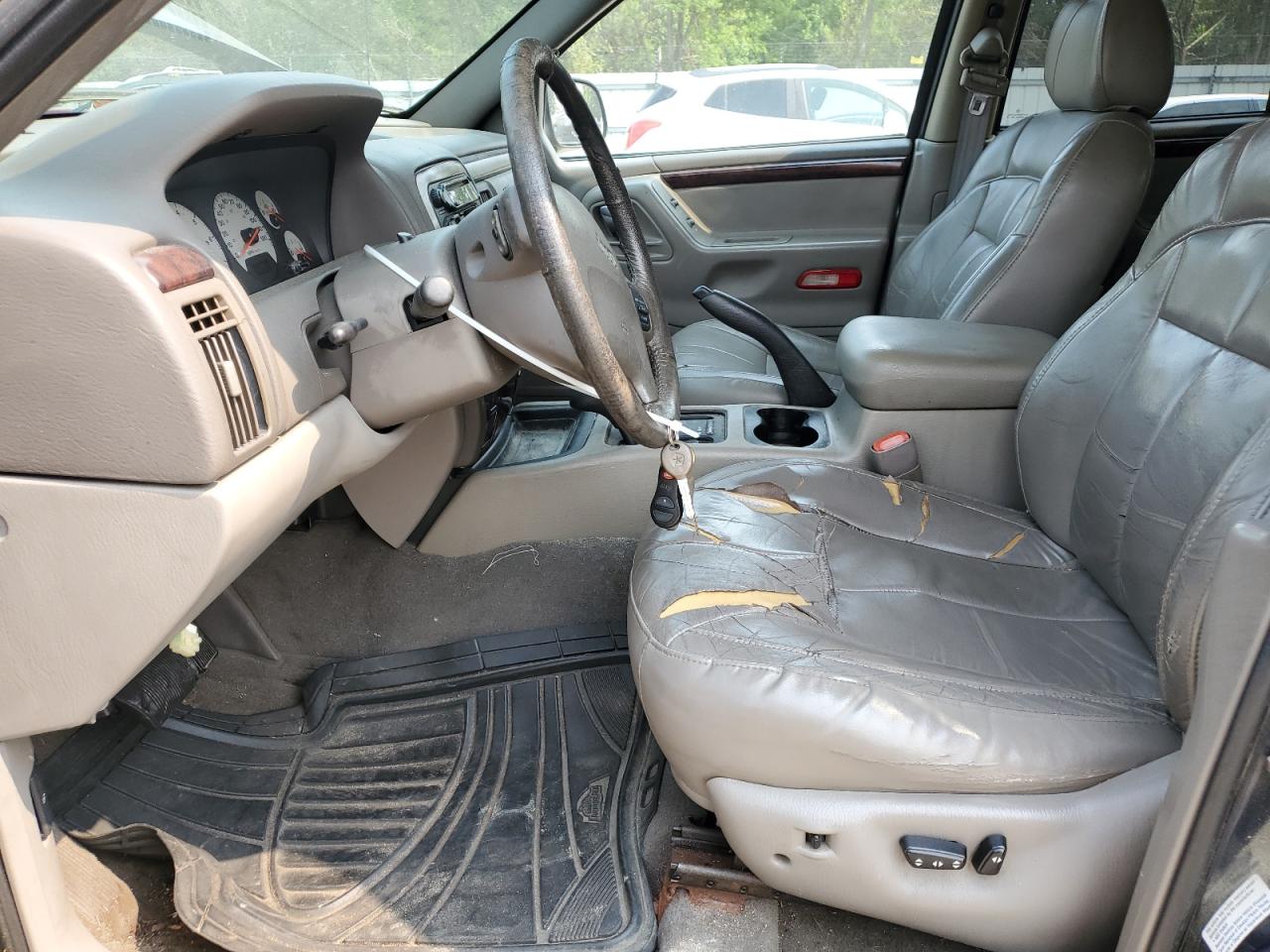 2001 Jeep Grand Cherokee Limited VIN: 1J4GW58N51C647594 Lot: 58073065