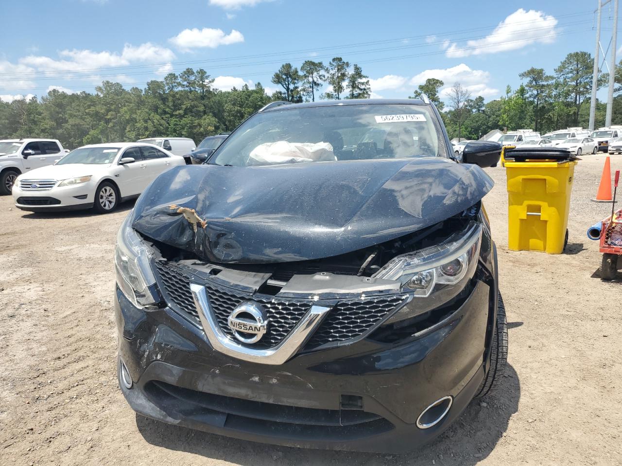JN1BJ1CP6JW109794 NISSAN ROGUE 2018
