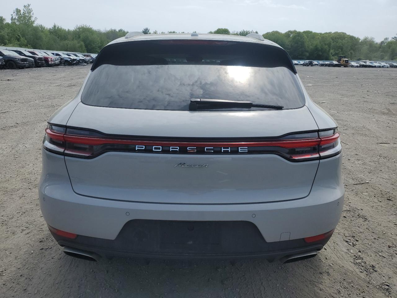 2021 Porsche Macan VIN: WP1AA2A59MLB14217 Lot: 56823035