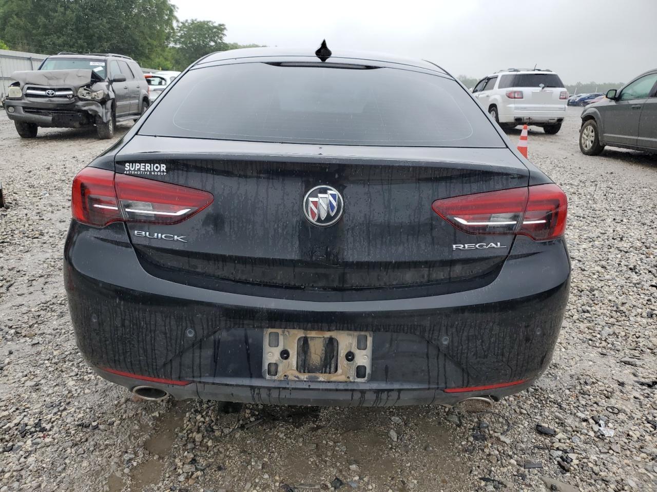 2018 Buick Regal Essence VIN: W04GP6SX5J1080957 Lot: 58431045