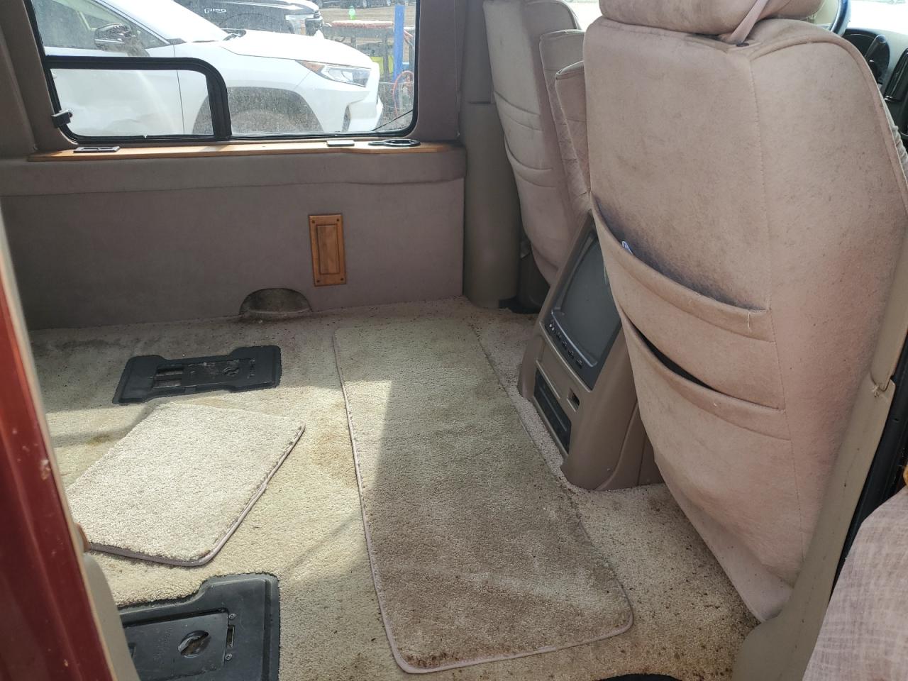 2001 Chevrolet Express G1500 VIN: 1GBFG15R211107571 Lot: 59157185