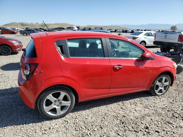  CHEVROLET SONIC 2015 Красный