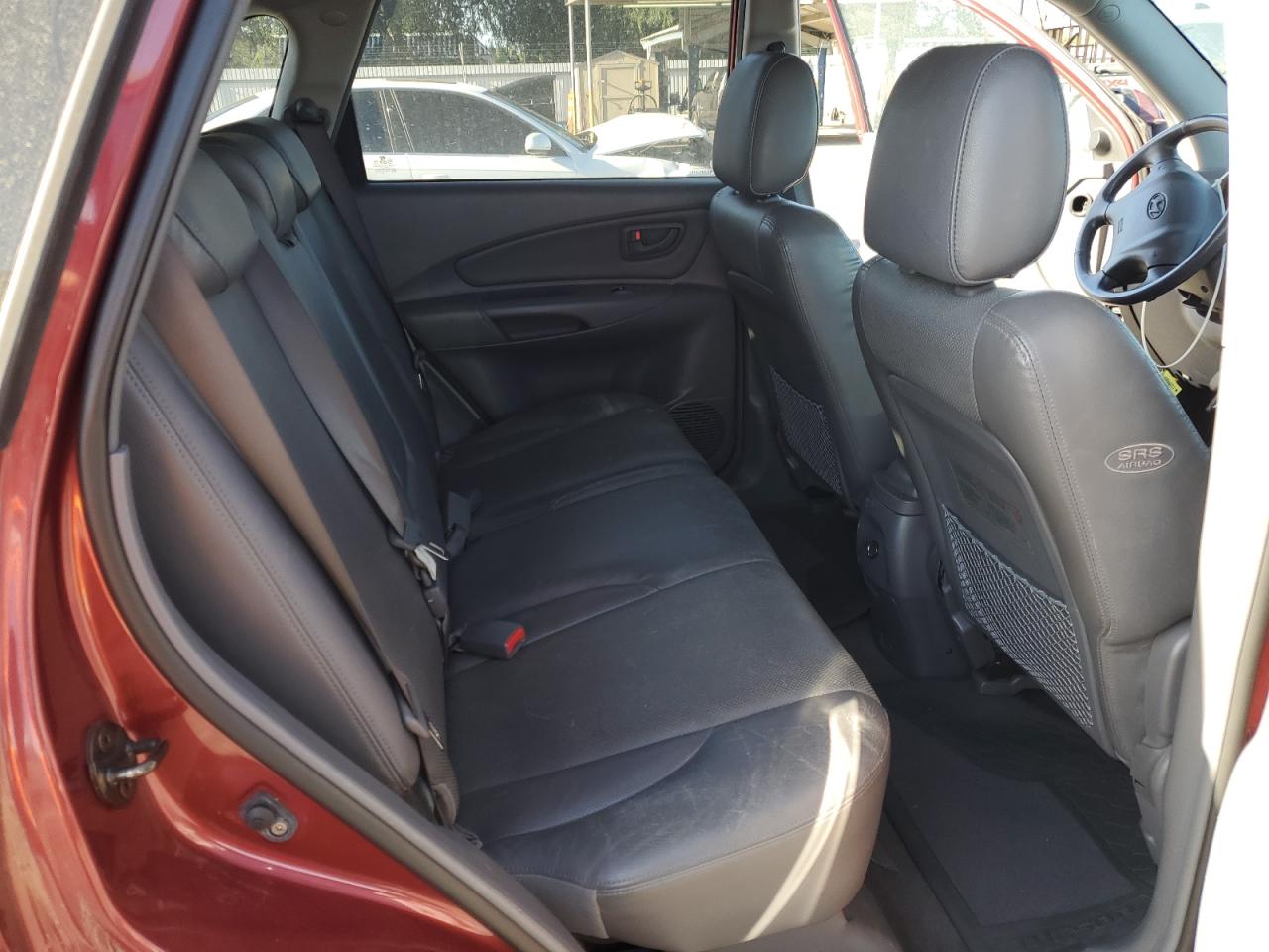 2005 Hyundai Tucson Gls VIN: KM8JN72D75U216132 Lot: 56588385