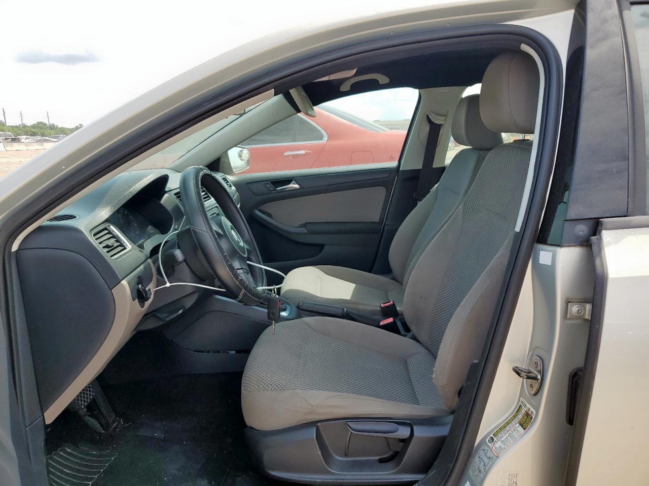 2011 Volkswagen Jetta Base VIN: 3VW2K7AJ4BM016704 Lot: 57724215