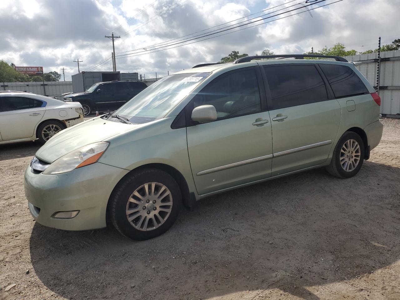 2008 Toyota Sienna Xle продається в Newton, AL - Front End