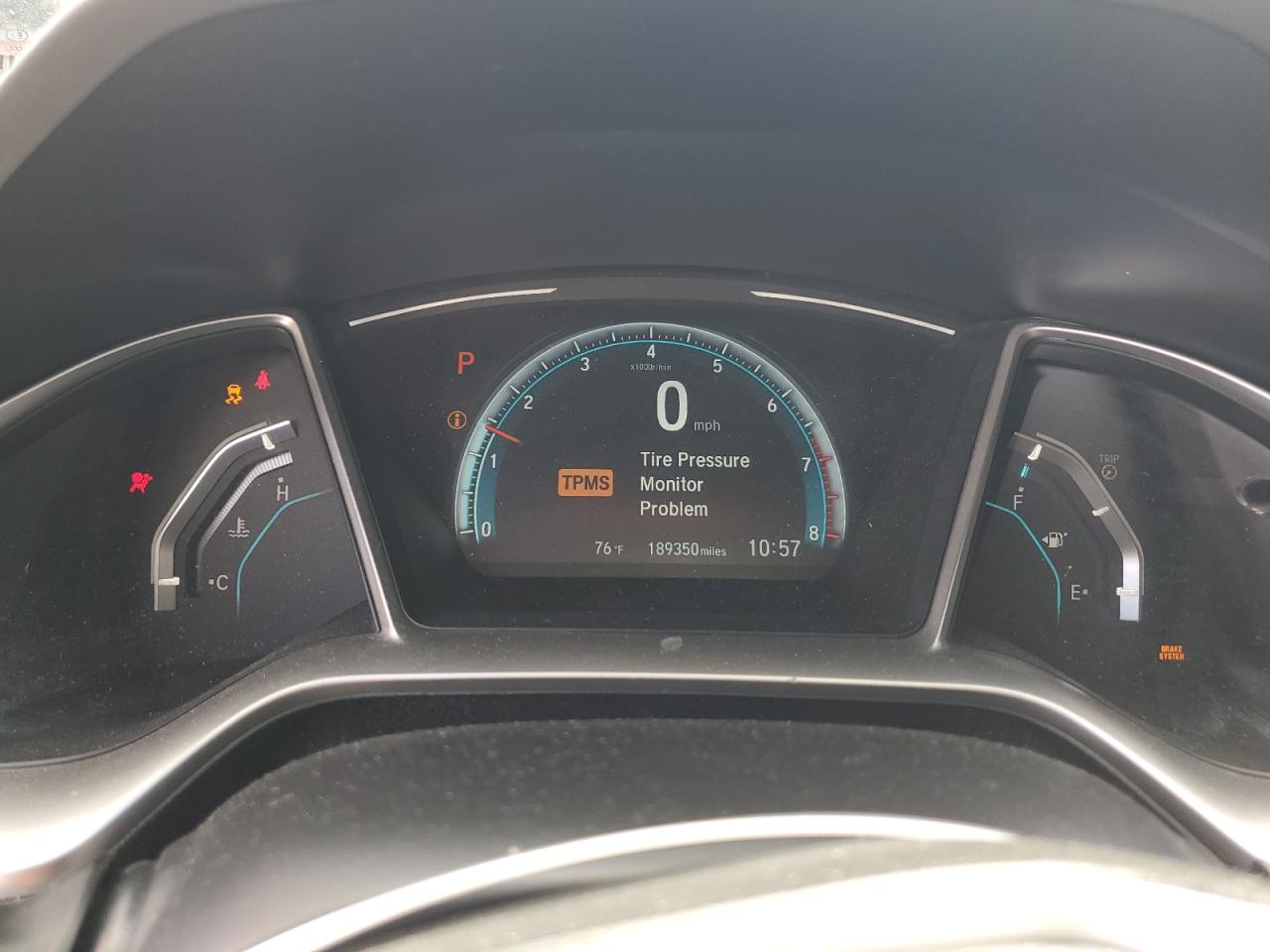 2HGFC2F76HH560969 HONDA CIVIC 2017
