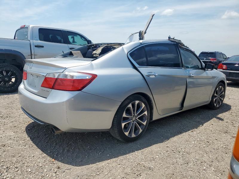 Седани HONDA ACCORD 2015 Сріблястий