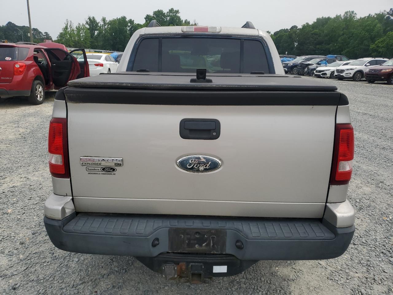 2007 Ford Explorer Sport Trac Xlt VIN: 1FMEU31K37UA43225 Lot: 57341615